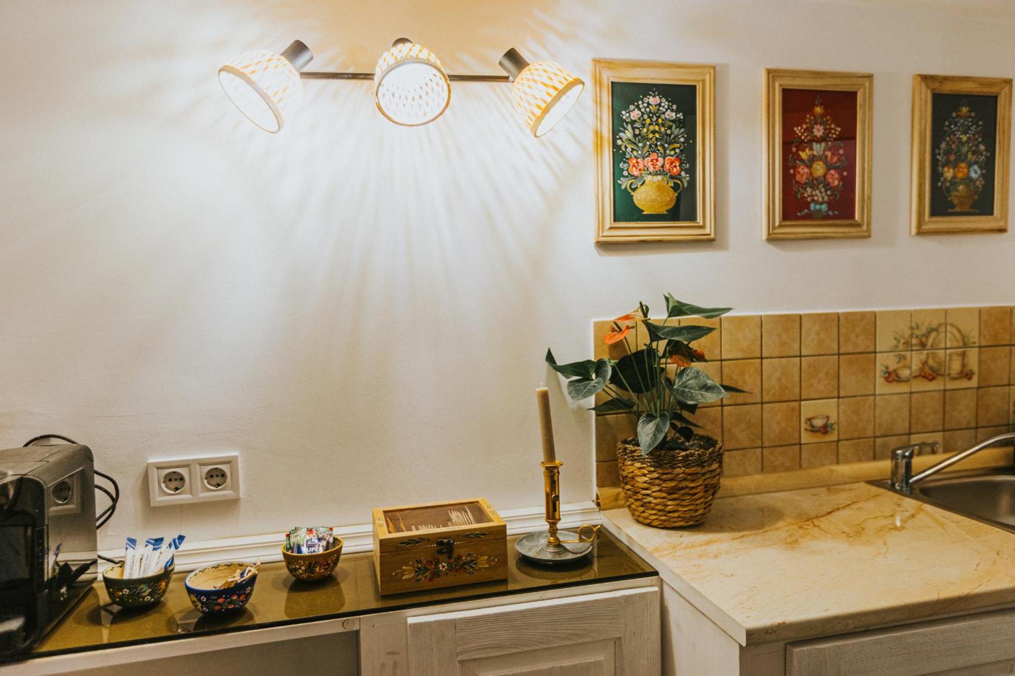 Republicii Rustic In Center *